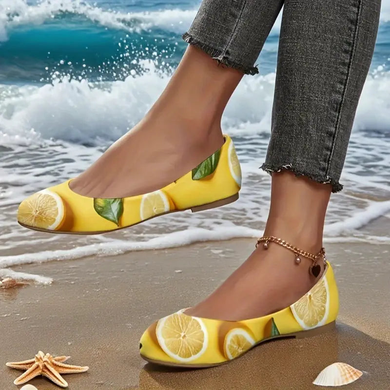 Omine Women's Wide Width Flat Shoes, Comfortable Casual Round Toe Classy Design Ballet Flats.
