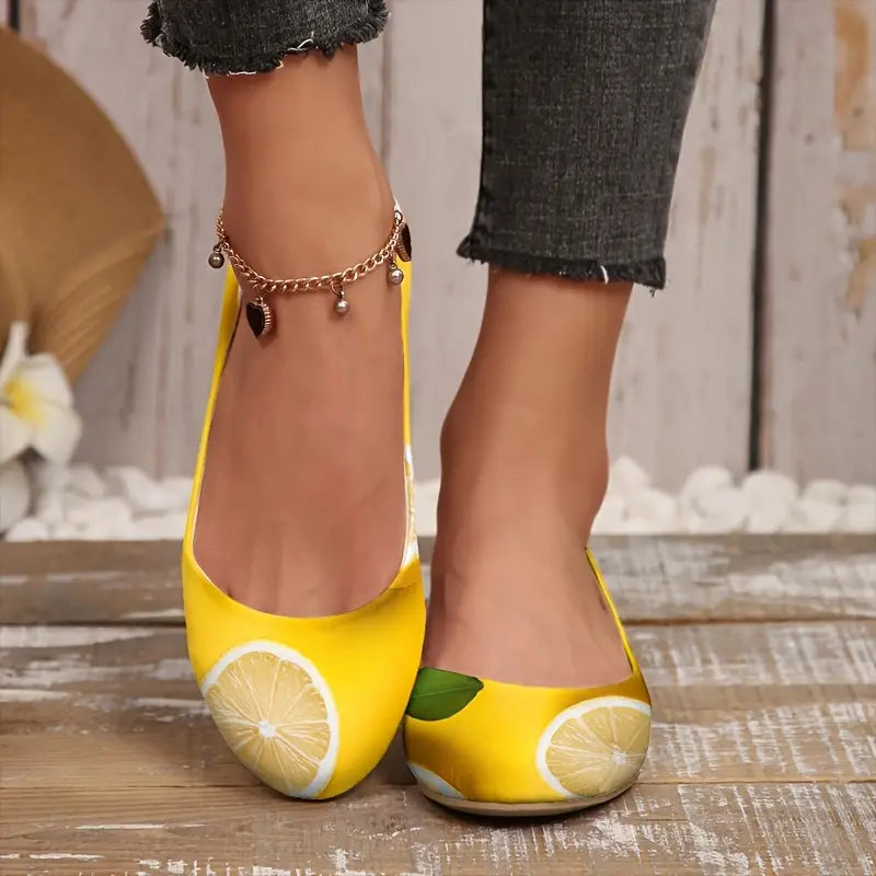 Omine Women's Wide Width Flat Shoes, Comfortable Casual Round Toe Classy Design Ballet Flats.