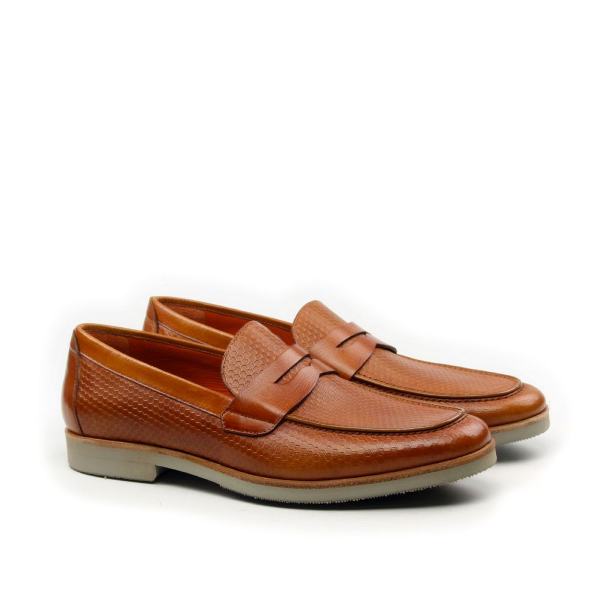 Omine Penny Loafer