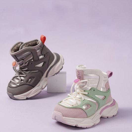 Leisure outdoor shoes for boys and girls