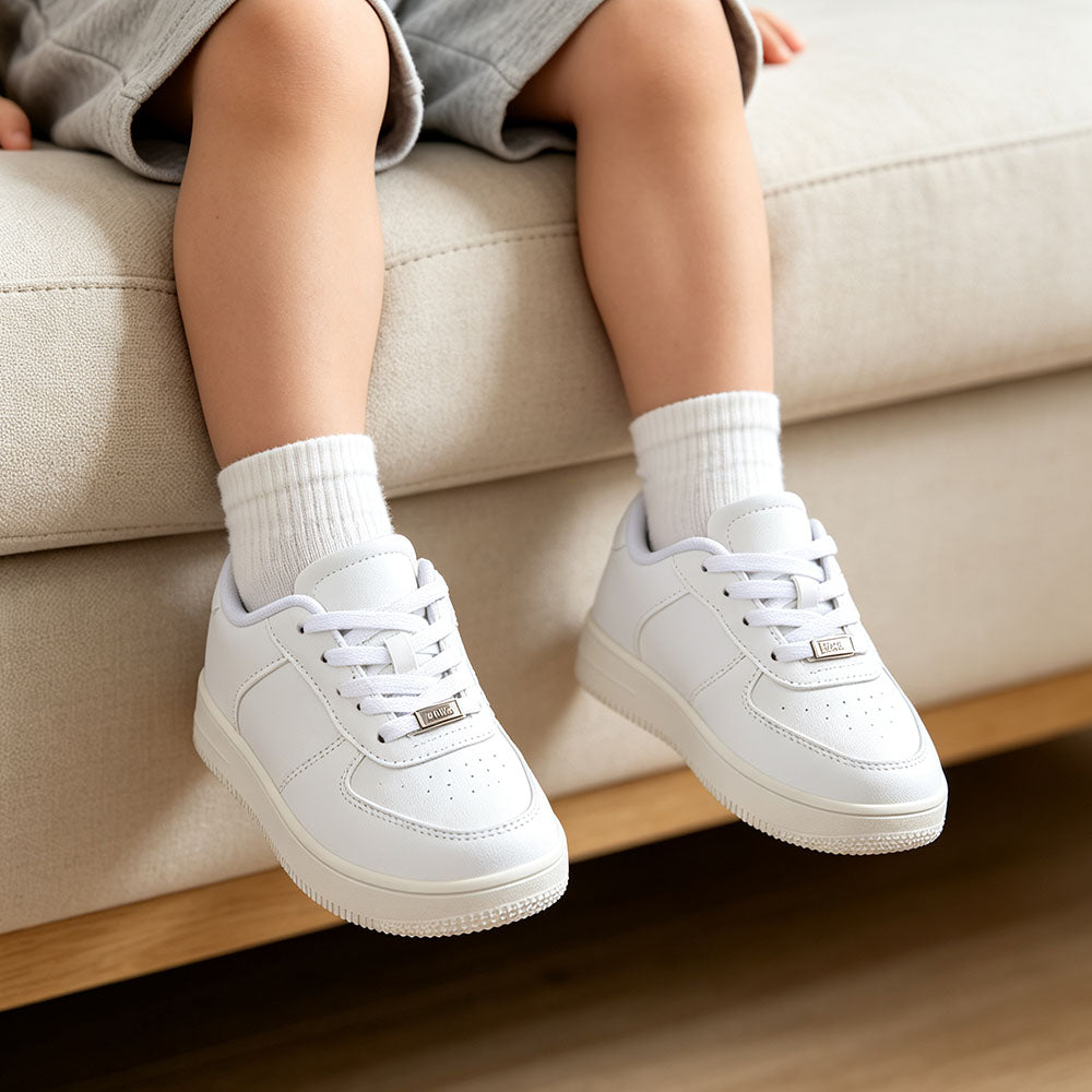 Kids White Sneakers, Boys Girls Classic White Casual Platform Skate Shoes, Lightweight Waterproof Leather School Walking Sneakers for Little/Big Kids