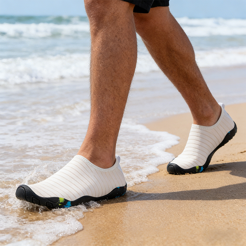 Lightweight and quick drying men's water ski shoes - non slip sole, bare foot, waterproof socks