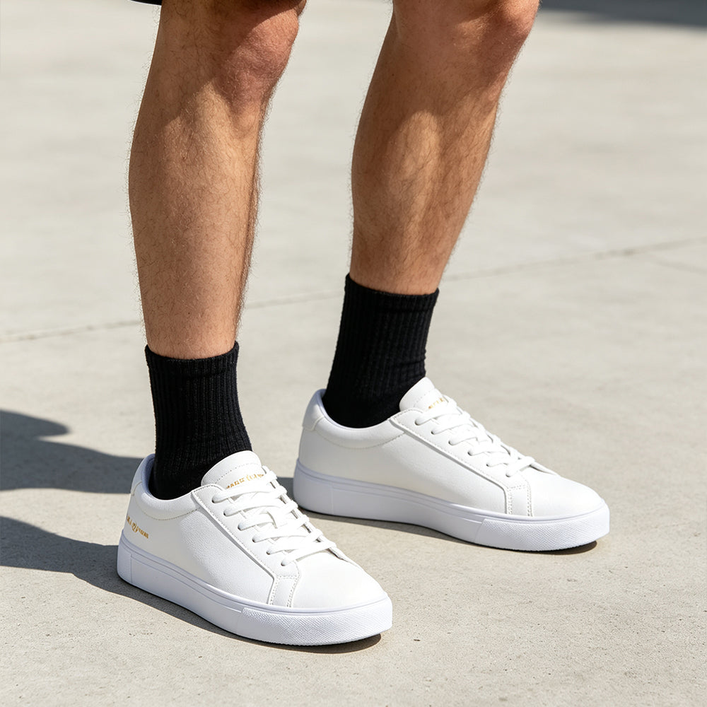 en's White Leather Sneakers, Classic Low Top Casual Skate Shoes, Lightweight Waterproof White Walking Shoes, Fashion Lace Up White Sneakers for Men Daily Work Business