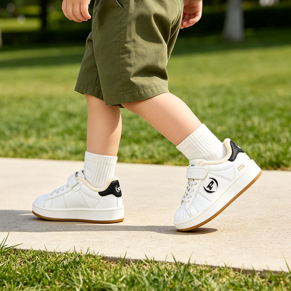 Toddler Boys Girls Warm Lined Shell Toe Sneakers, Winter Fleece Lined Kids Casual White Skate Shoes, Adjustable Hook and Loop Non Slip Rubber Sole Walking Shoes for Little Kids