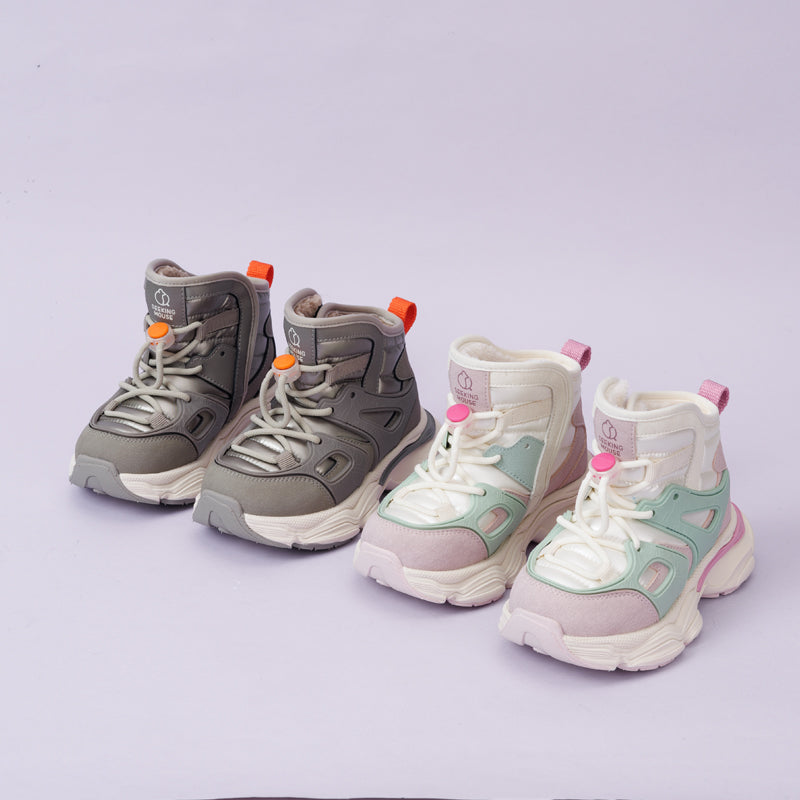 Leisure outdoor shoes for boys and girls