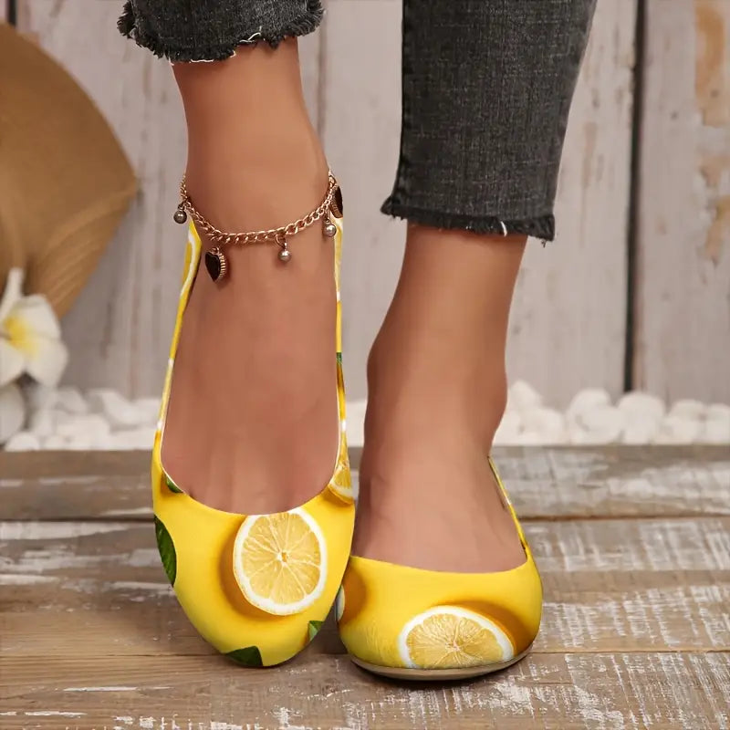 Omine Women's Wide Width Flat Shoes, Comfortable Casual Round Toe Classy Design Ballet Flats.
