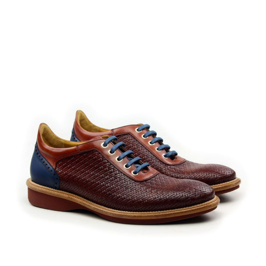 Omine Engraved Leather Sneaker