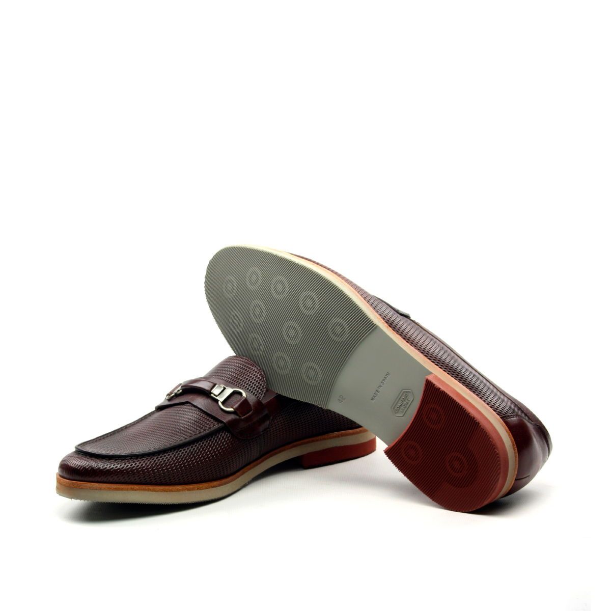 Omine Loafer With Ornament